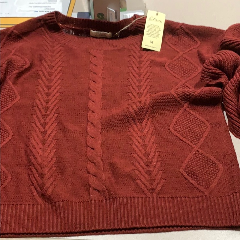 Brand new Elan tiered maroon sweater size medium - Picture 1 of 4